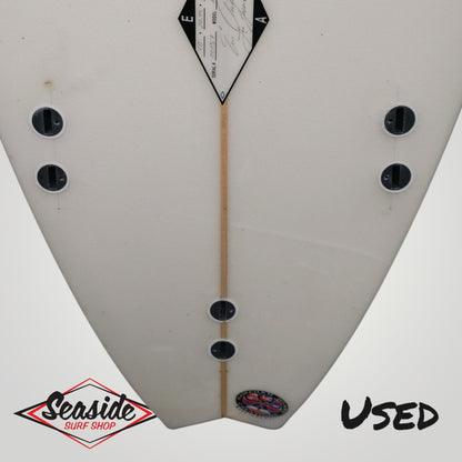 USED HIC Surfboard - 7&