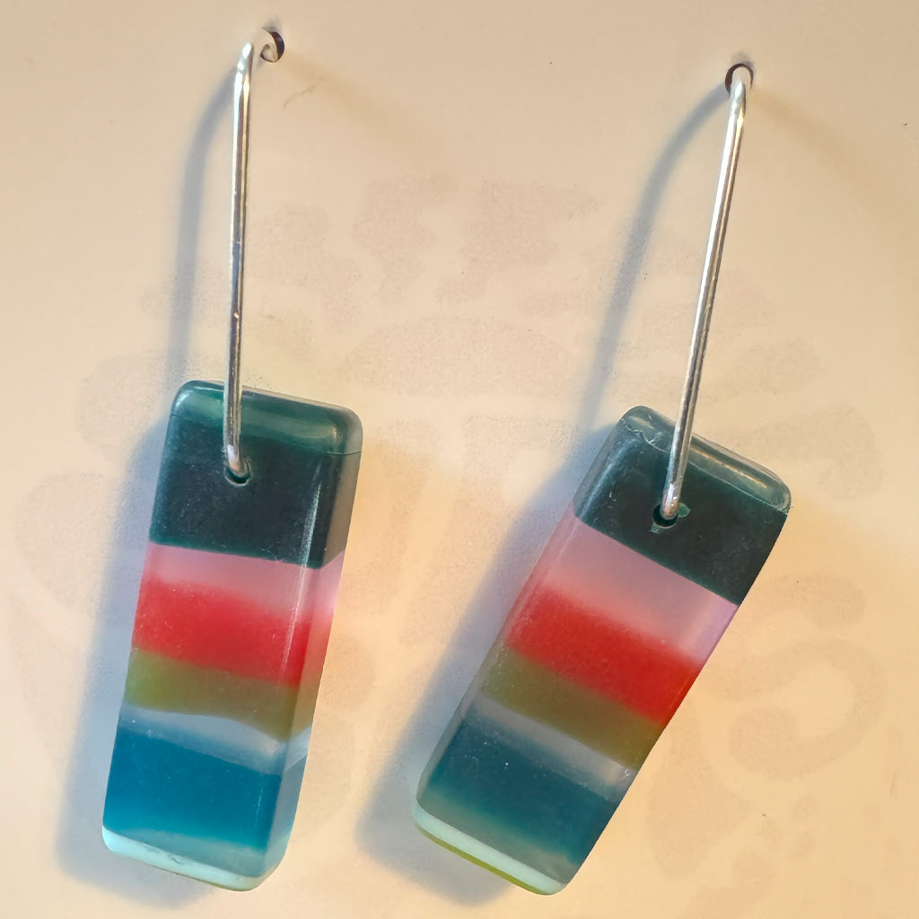 Surf Gems Sustainable Earrings - Black/Clear/Red/Blue - Seaside Surf Shop 